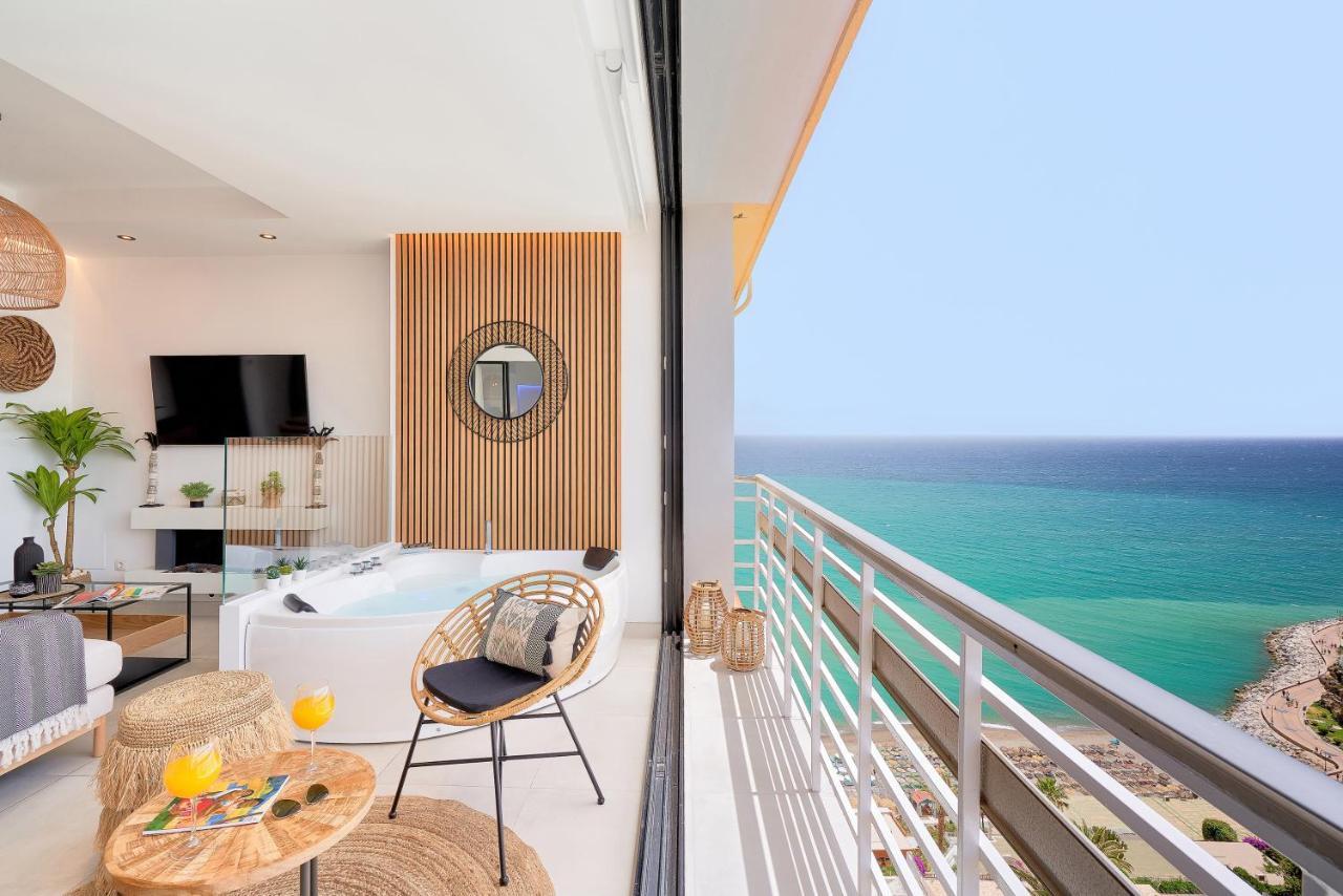 Pura Vida Luxury Apartment With Jacuzzi Torremolinos Exterior photo